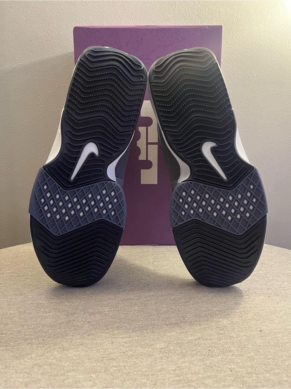 Nike Lebron Witness VIII Ashen Slate White Men's Shoe Size 11.5 FB2239-400 - Picture 6 of 11